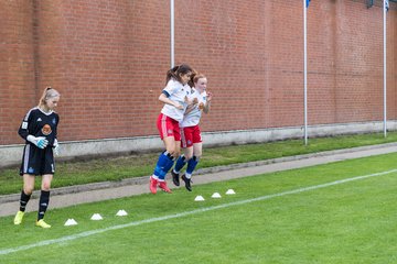 Bild 46 - wBJ Hamburger SV - Holstein Kiel : Ergebnis: 2:0